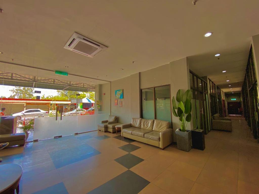 Langgura Baron Resort Pantai Cenang  Exterior foto