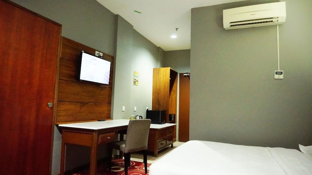Langgura Baron Resort Pantai Cenang  Exterior foto