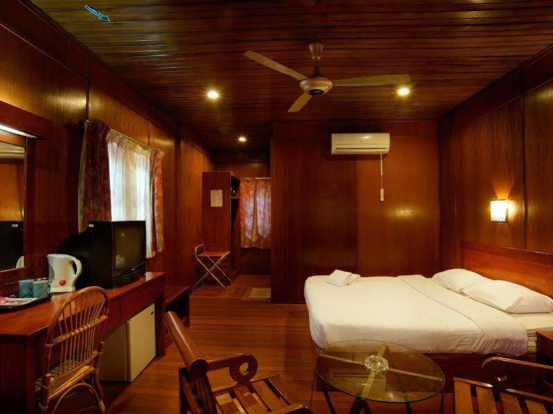 Langgura Baron Resort Pantai Cenang  Exterior foto