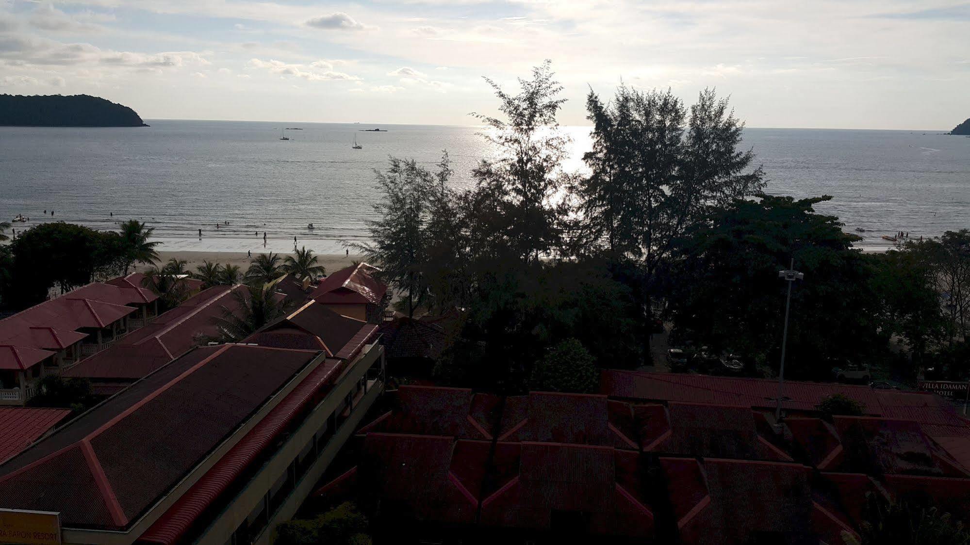 Langgura Baron Resort Pantai Cenang  Exterior foto