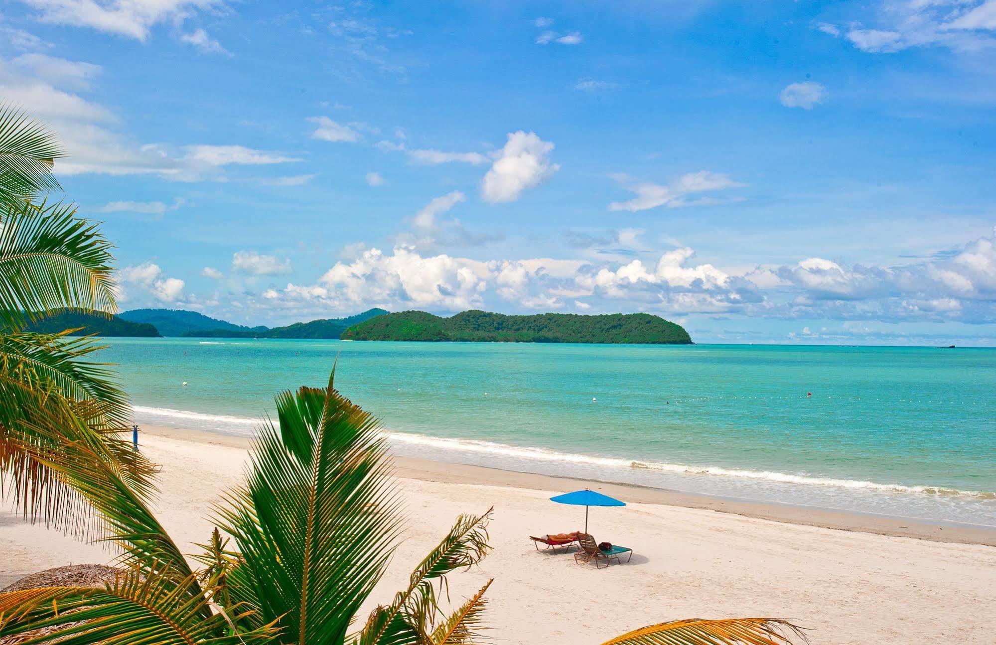 Langgura Baron Resort Pantai Cenang  Exterior foto